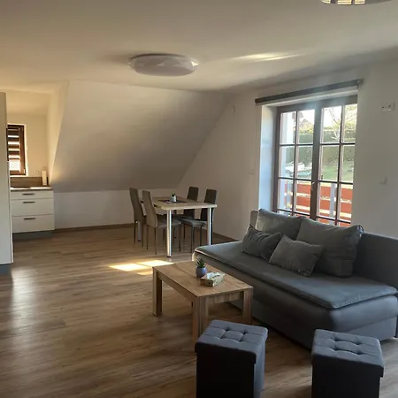 Lipka Apartment *