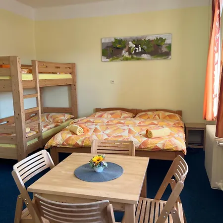 Lipka Apartment *